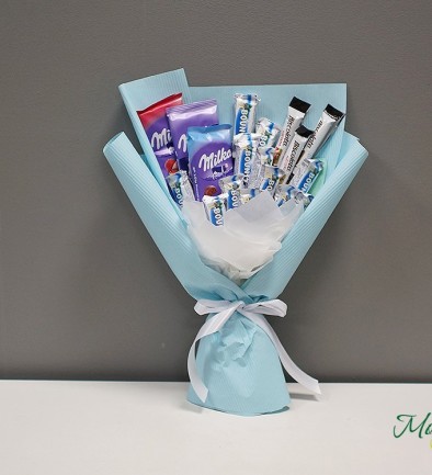 Bouquet of Bounty and Milka Chocolates (made to order, one day) photo 394x433